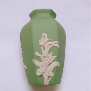 Mini Green Floral White Vase. Vintage Canada. 3.5 inch. Octagon.